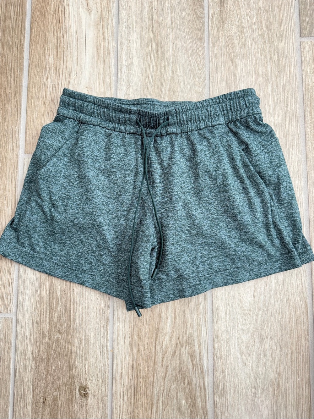 lululemon Soft Jersey Relaxed-Fit Mid-Rise
Short